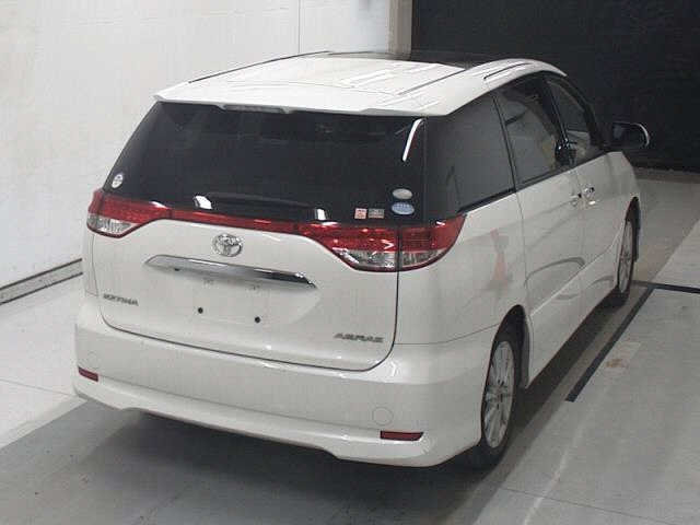 TOYOTA ESTIMA 2012
