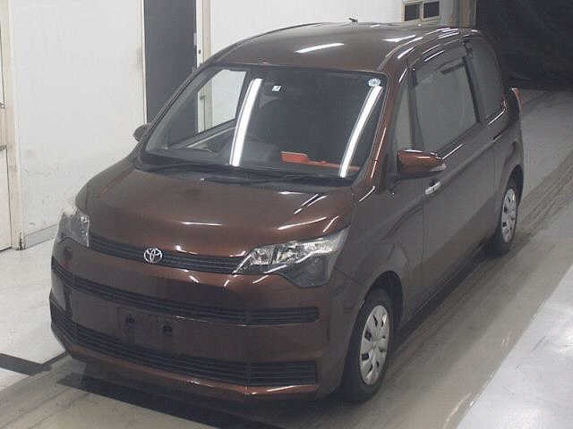 TOYOTA SPADE 2015