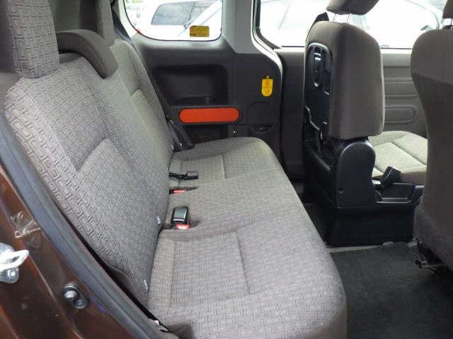 TOYOTA SPADE 2015
