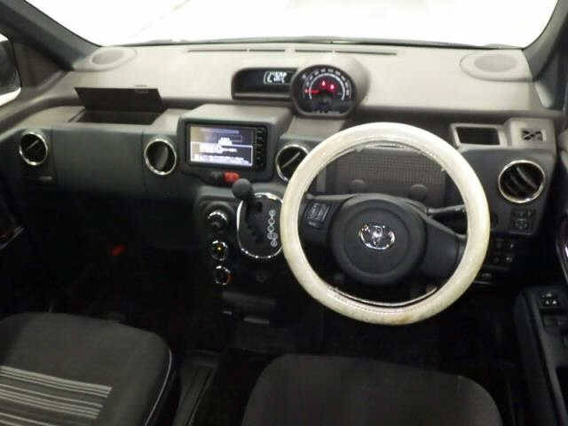 TOYOTA SPADE 2015