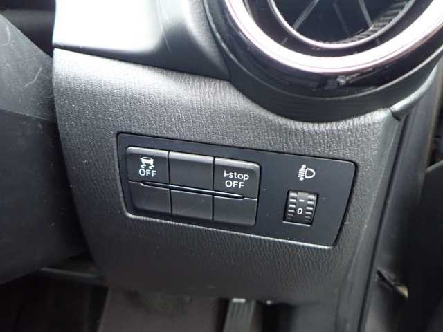 MAZDA DEMIO 2015