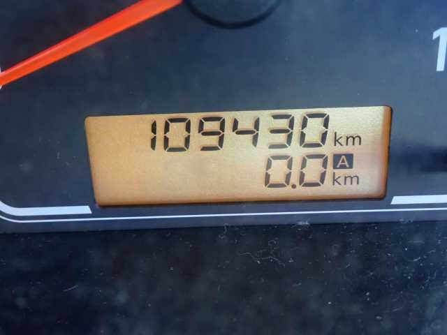 NISSAN AD 2018