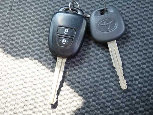 TOYOTA REGIUS ACE VAN 2013