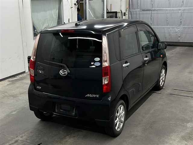 DAIHATSU MOVE 2011