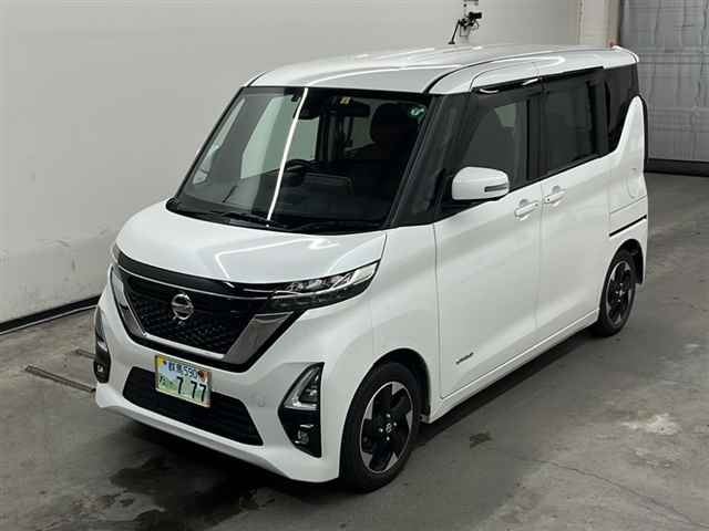 NISSAN ROOX 2022
