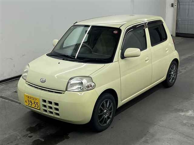 DAIHATSU ESSE 2010