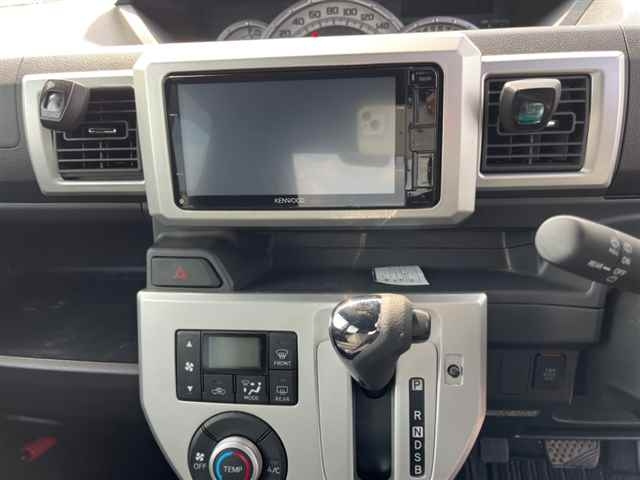 DAIHATSU WAKE 2015