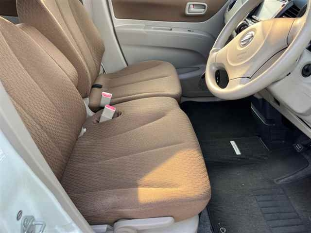NISSAN ROOX 2012
