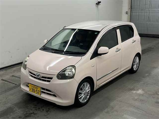 DAIHATSU MIRA E S 2012