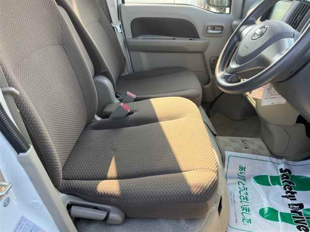 NISSAN CLIPPER RIO 2016