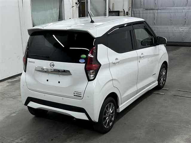 NISSAN DAYZ 2019