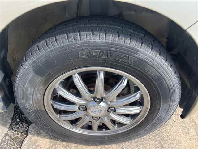 DAIHATSU MIRA 2012