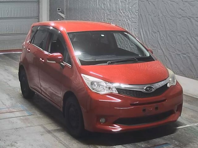 SUBARU TREZIA 2011