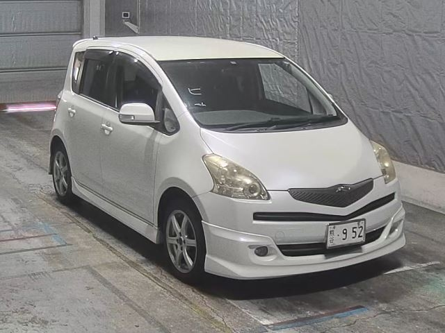 TOYOTA RACTIS 2008