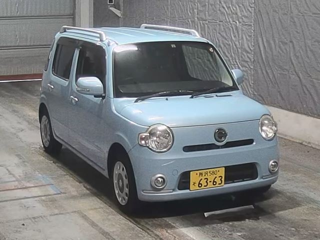 DAIHATSU MIRA 2010