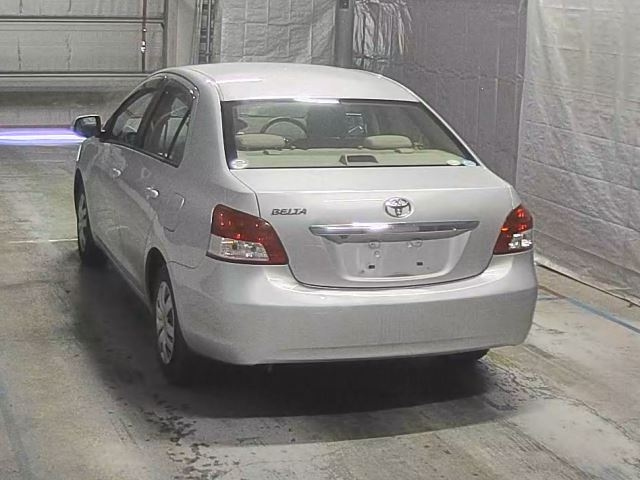 TOYOTA BELTA 2009