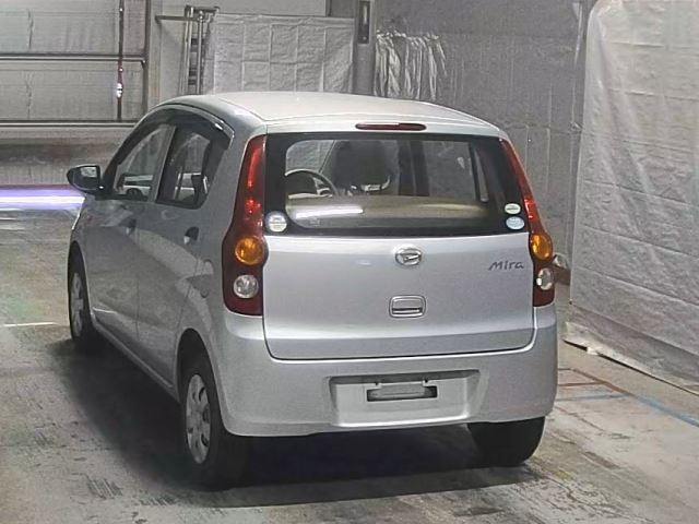 DAIHATSU MIRA 2011