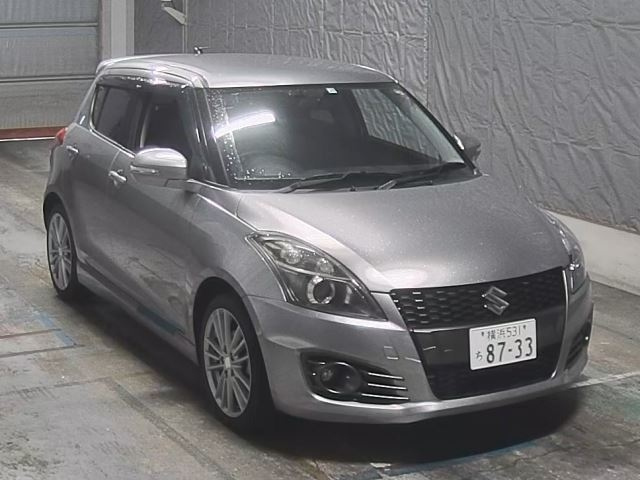 SUZUKI SWIFT 2015