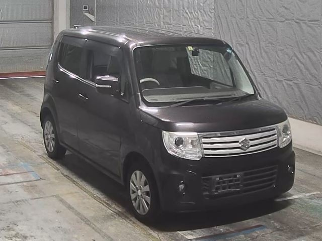 SUZUKI MRWAGON 2013