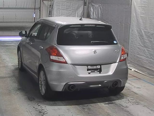 SUZUKI SWIFT 2013