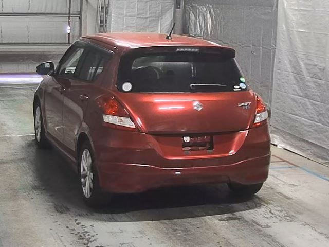 SUZUKI SWIFT 2013