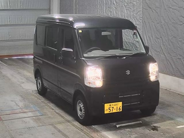 SUZUKI EVERY 2023