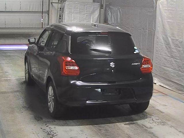 SUZUKI SWIFT 2017