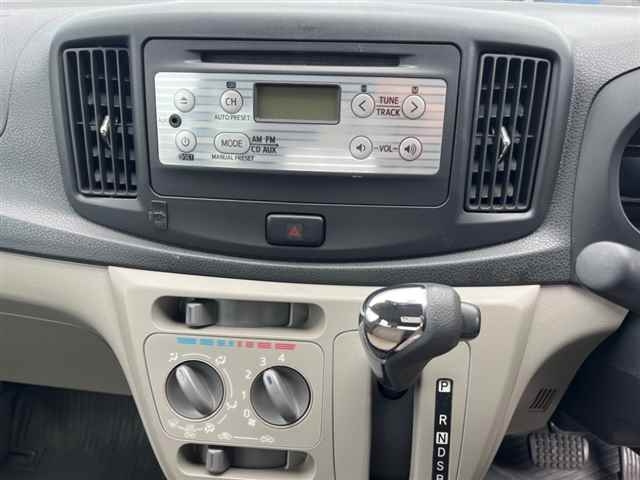 DAIHATSU MIRA E S 2011