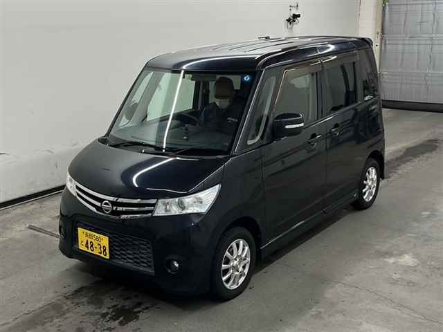 NISSAN ROOX 2012