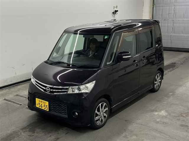 NISSAN ROOX 2010