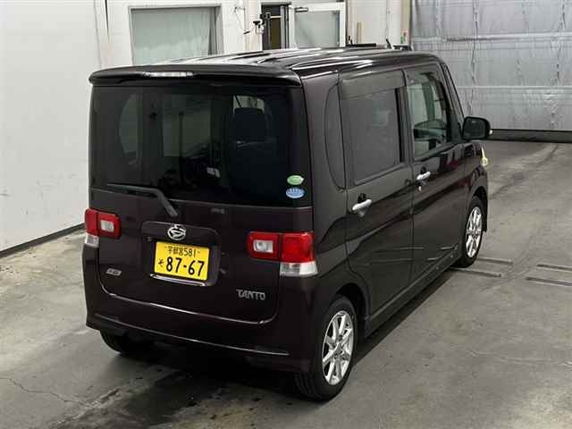 DAIHATSU TANTO 2013