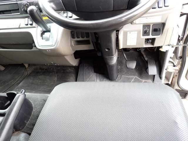 MITSUBISHI CANTER 2018