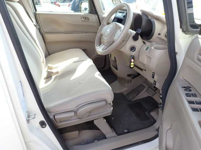HONDA N BOX PLUS 2015
