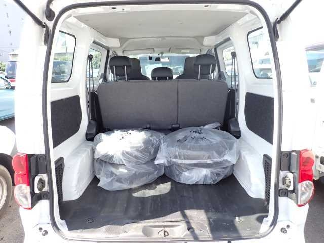 NISSAN NV200 2012