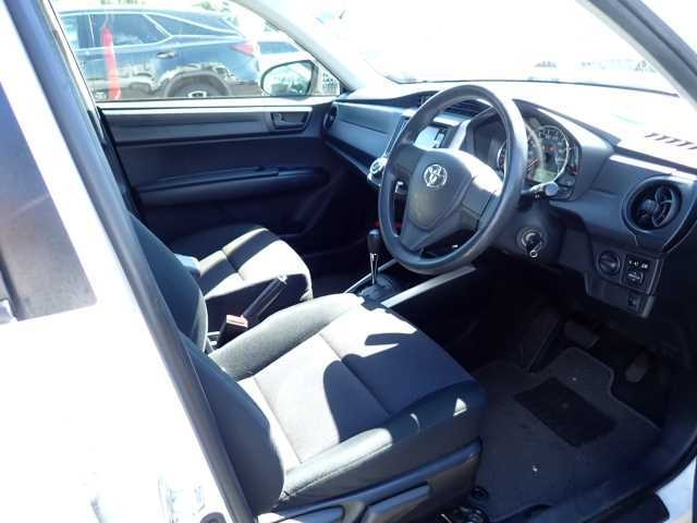 TOYOTA COROLLA FIELDER 2015