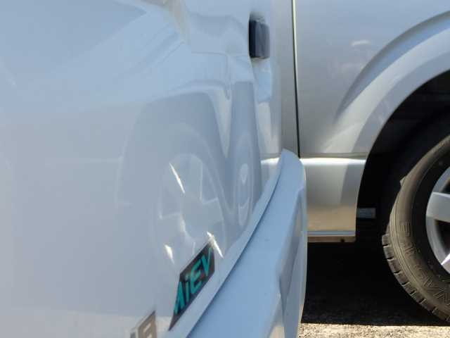 MITSUBISHI MINICAB MIEV 2014