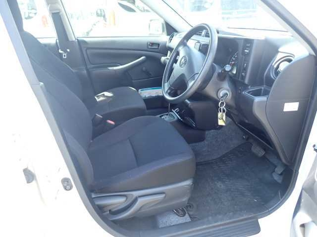 TOYOTA PROBOX 2017