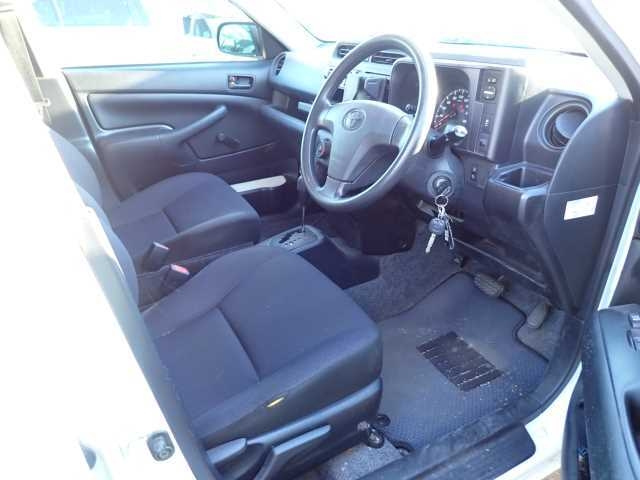 TOYOTA PROBOX 2019