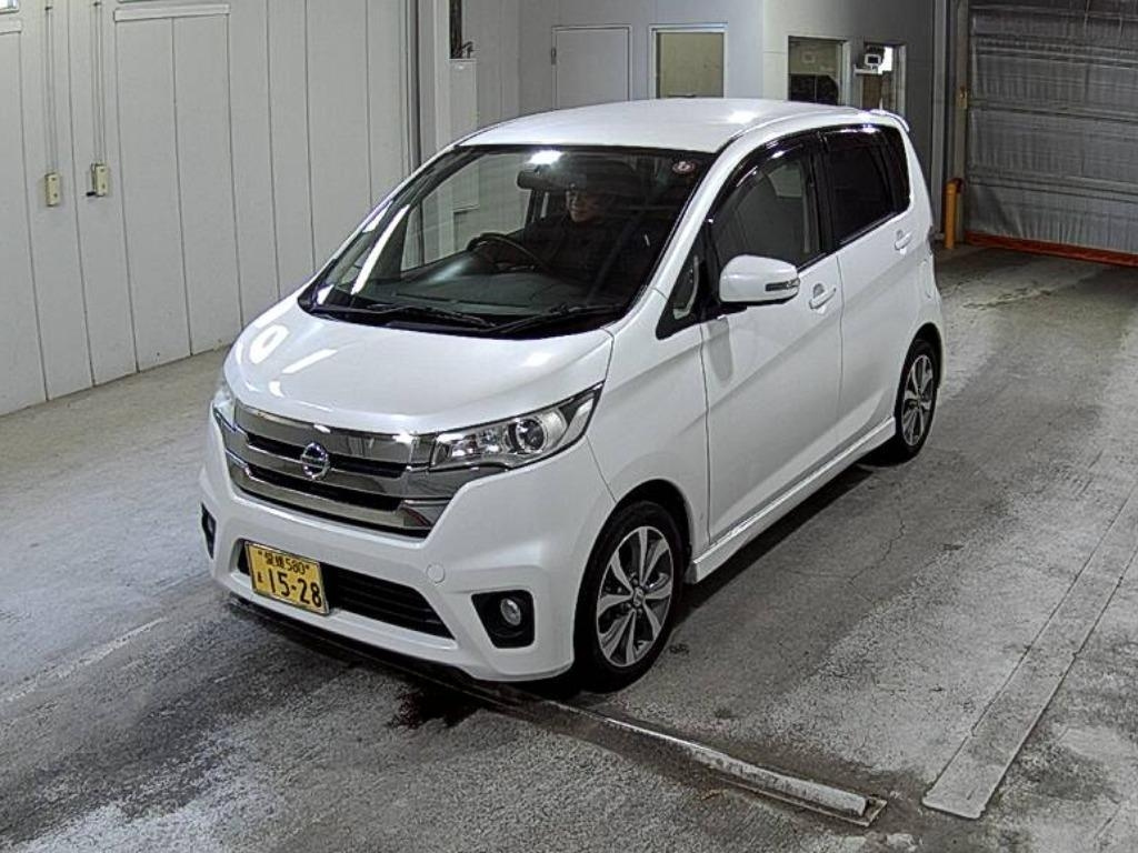 NISSAN DAYZ 2013