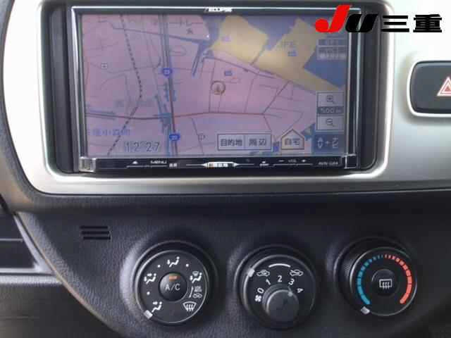 TOYOTA VITZ 2015