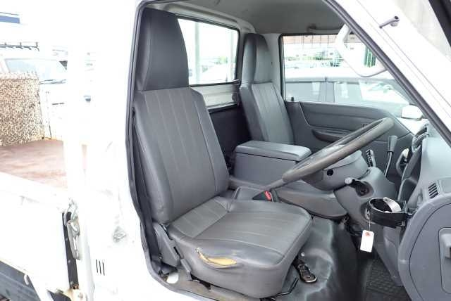 MAZDA BONGO 2014