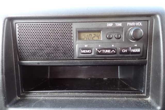 MITSUBISHI MINICAB MIEV 2015