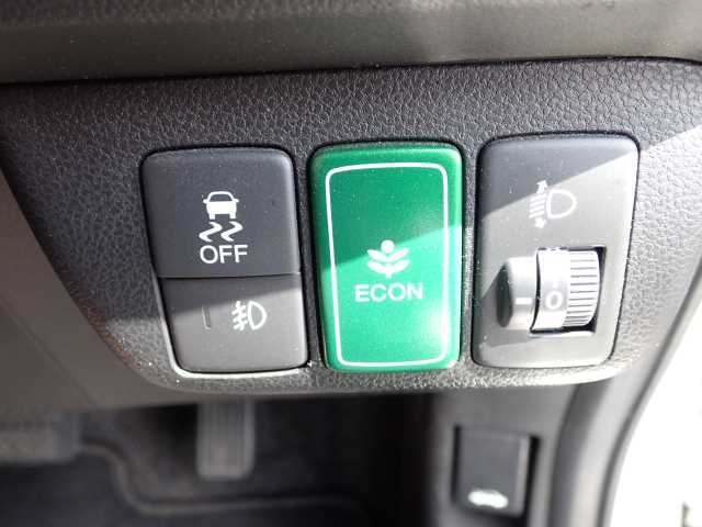 HONDA FIT SHUTTLE 2013