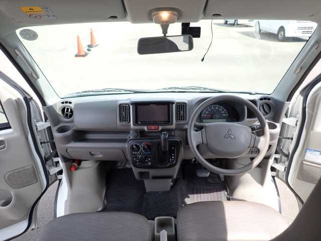 MITSUBISHI MINICAB VAN 2015