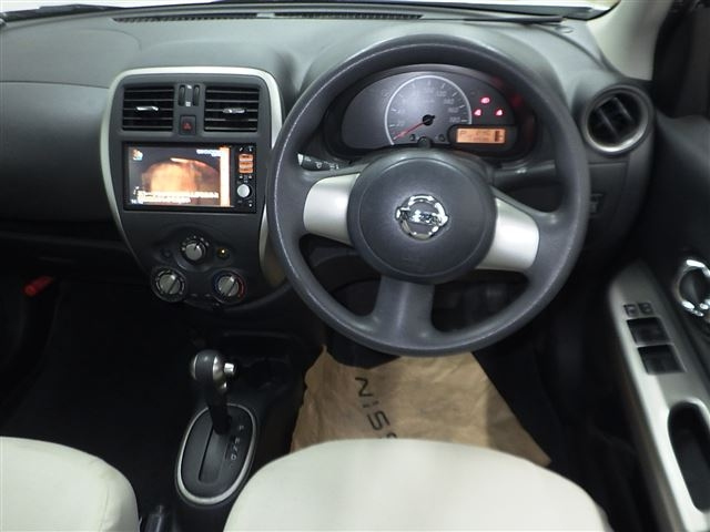 NISSAN MARCH 2016