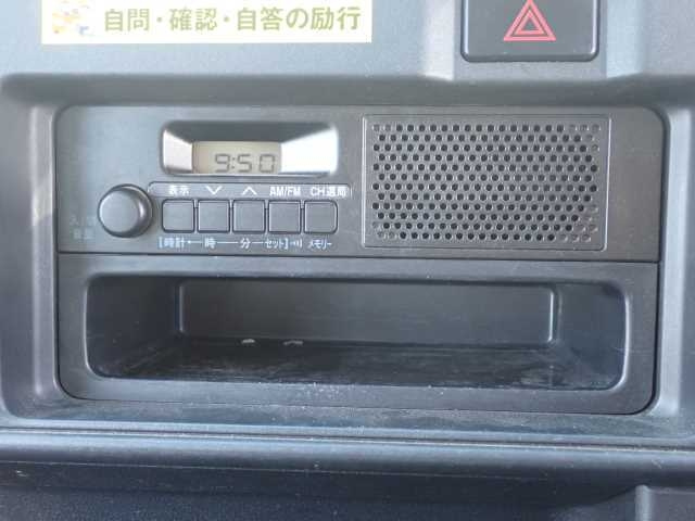 DAIHATSU HIJET VAN 2019