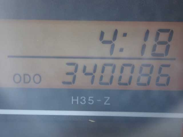 TOYOTA HIACE VAN 2012