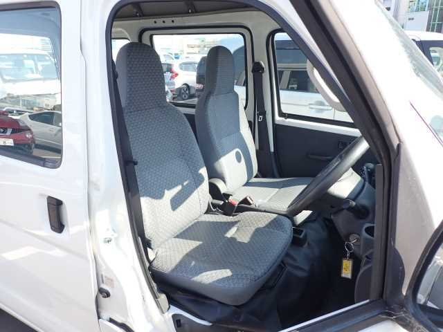 DAIHATSU HIJET VAN 2017