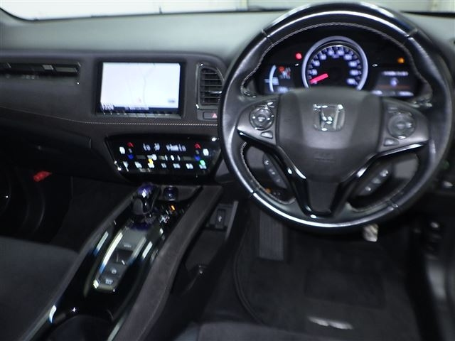 HONDA VEZEL 2017