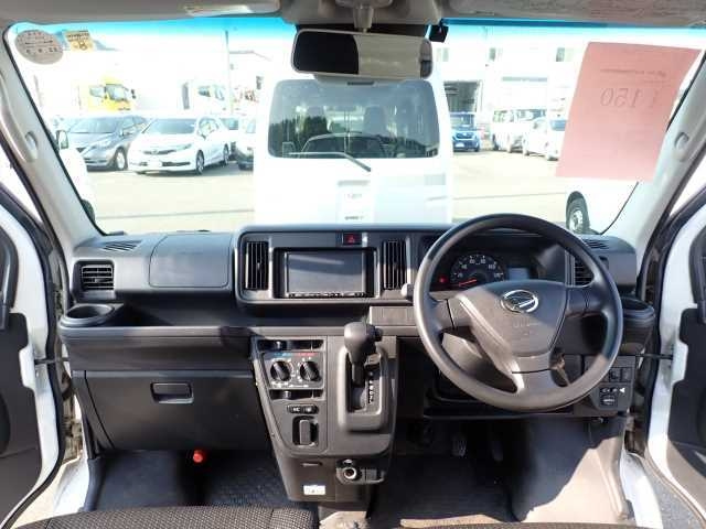 DAIHATSU HIJET VAN 2018